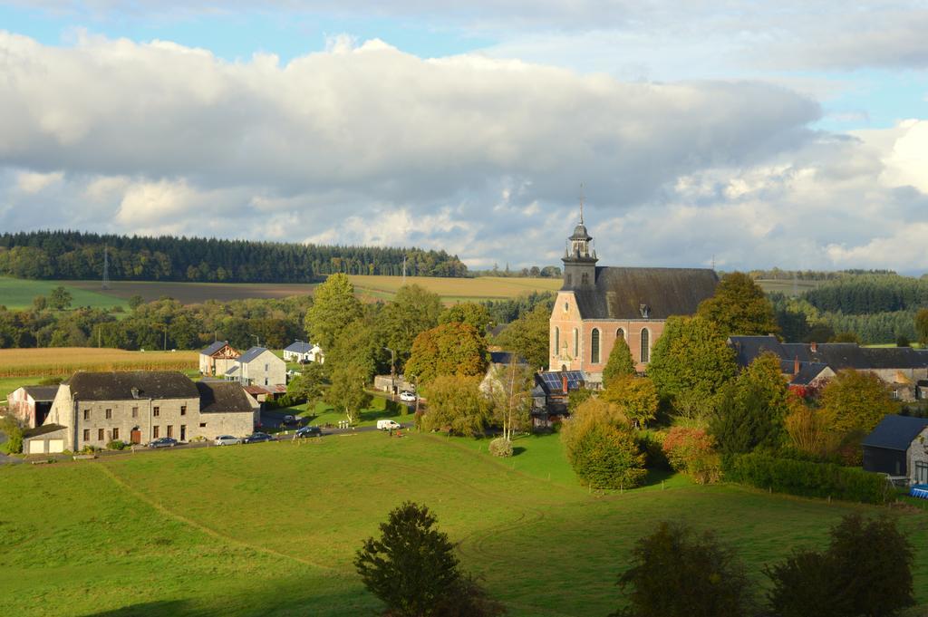 乐维尤克斯马罗尼埃住宿加早餐旅馆 Foy-Notre-Dame 外观 照片
